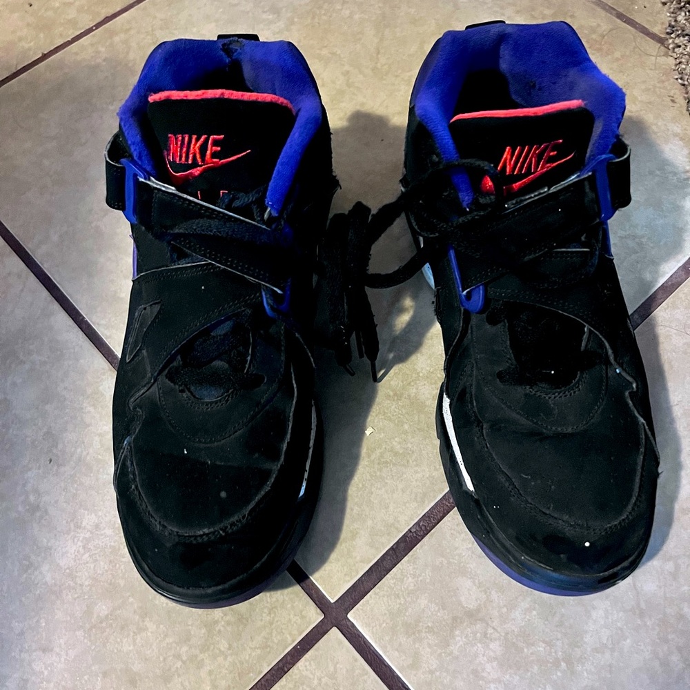 Air Max basketball shoes for sale.
